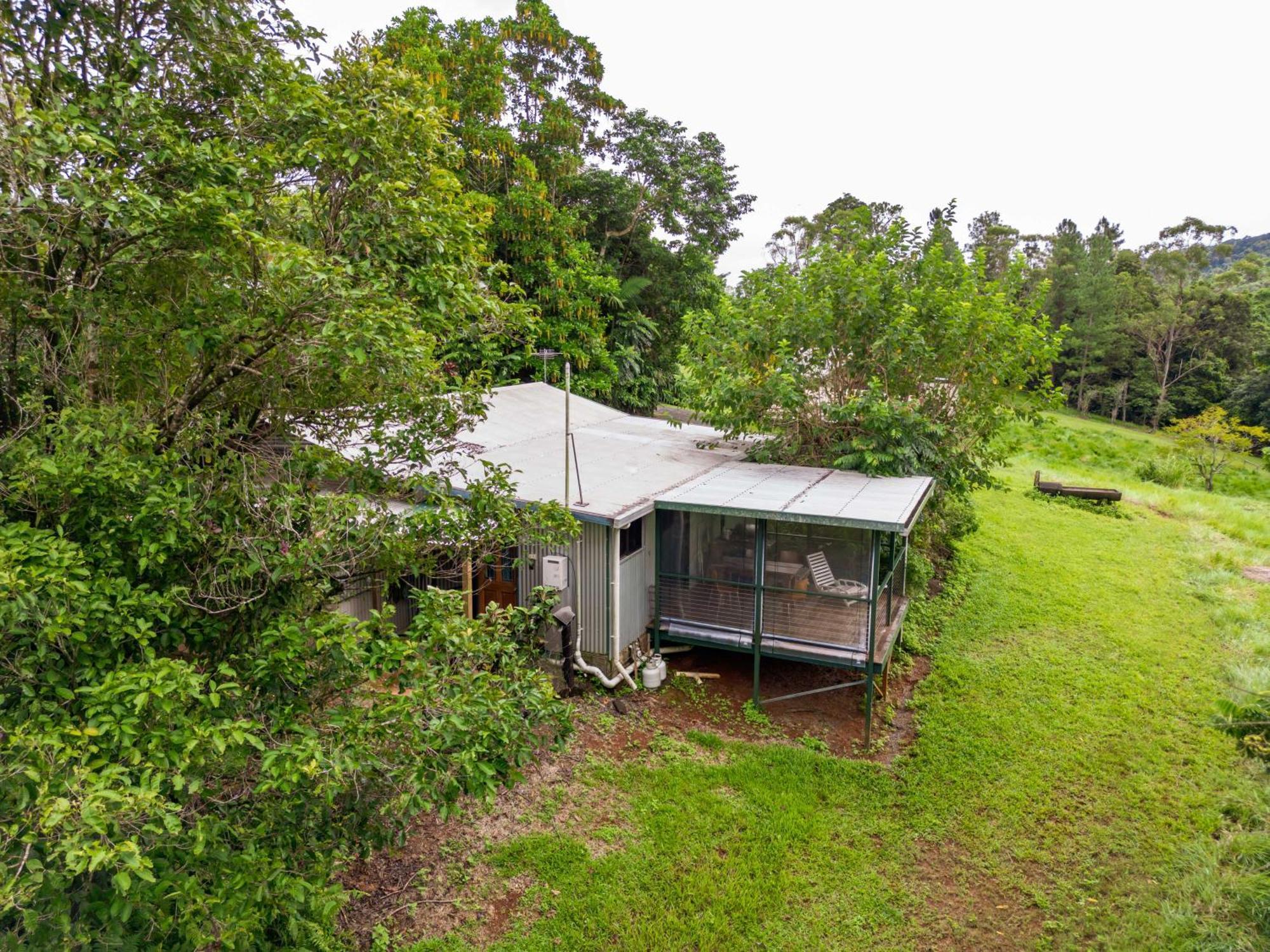 Mena Creek Flower House Bagian luar foto